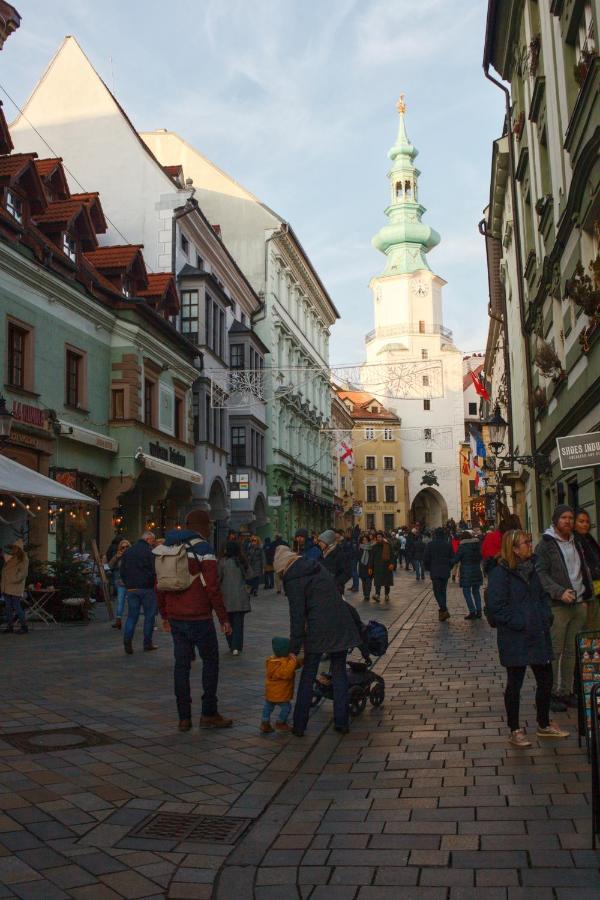 Old Town 1 Bdr, A/C, W/Parking Leilighet Bratislava Eksteriør bilde